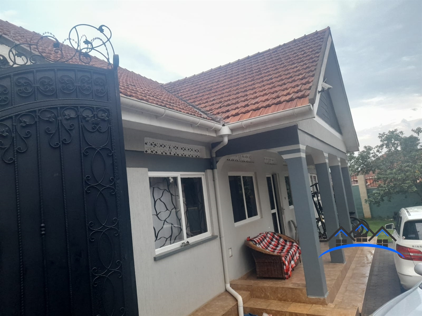 Bungalow for sale in Kiwaatule Kampala