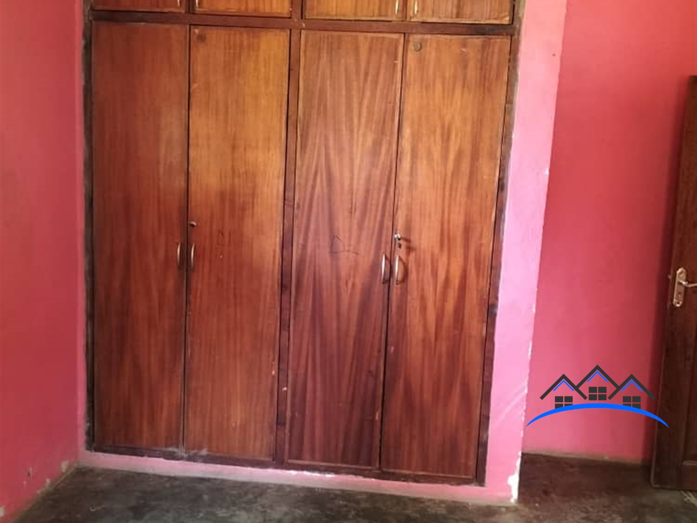 Bungalow for sale in Gombe Wakiso