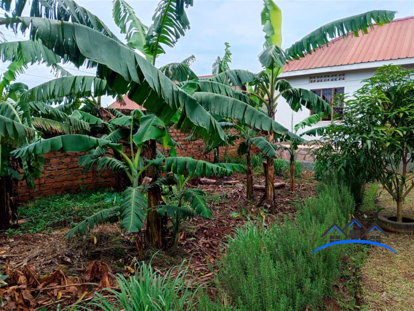 Bungalow for sale in Kawempe Kampala