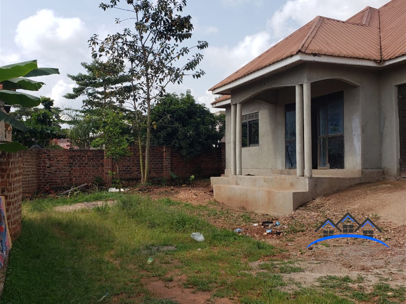 Bungalow for sale in Kitende Wakiso