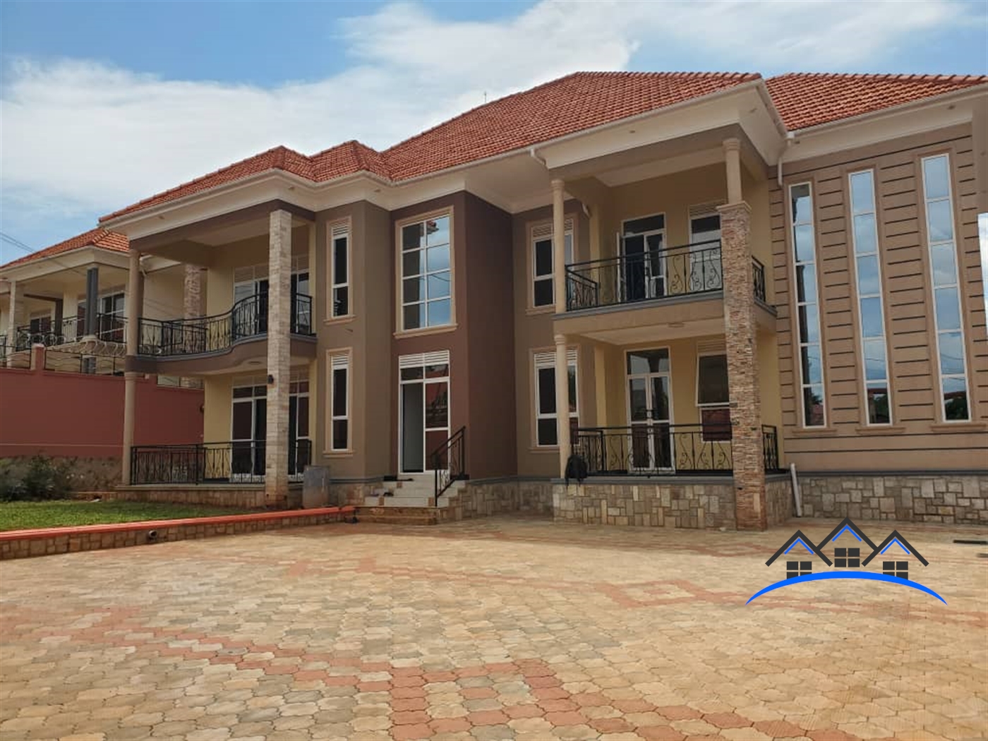 Storeyed house for sale in Kyanja Wakiso