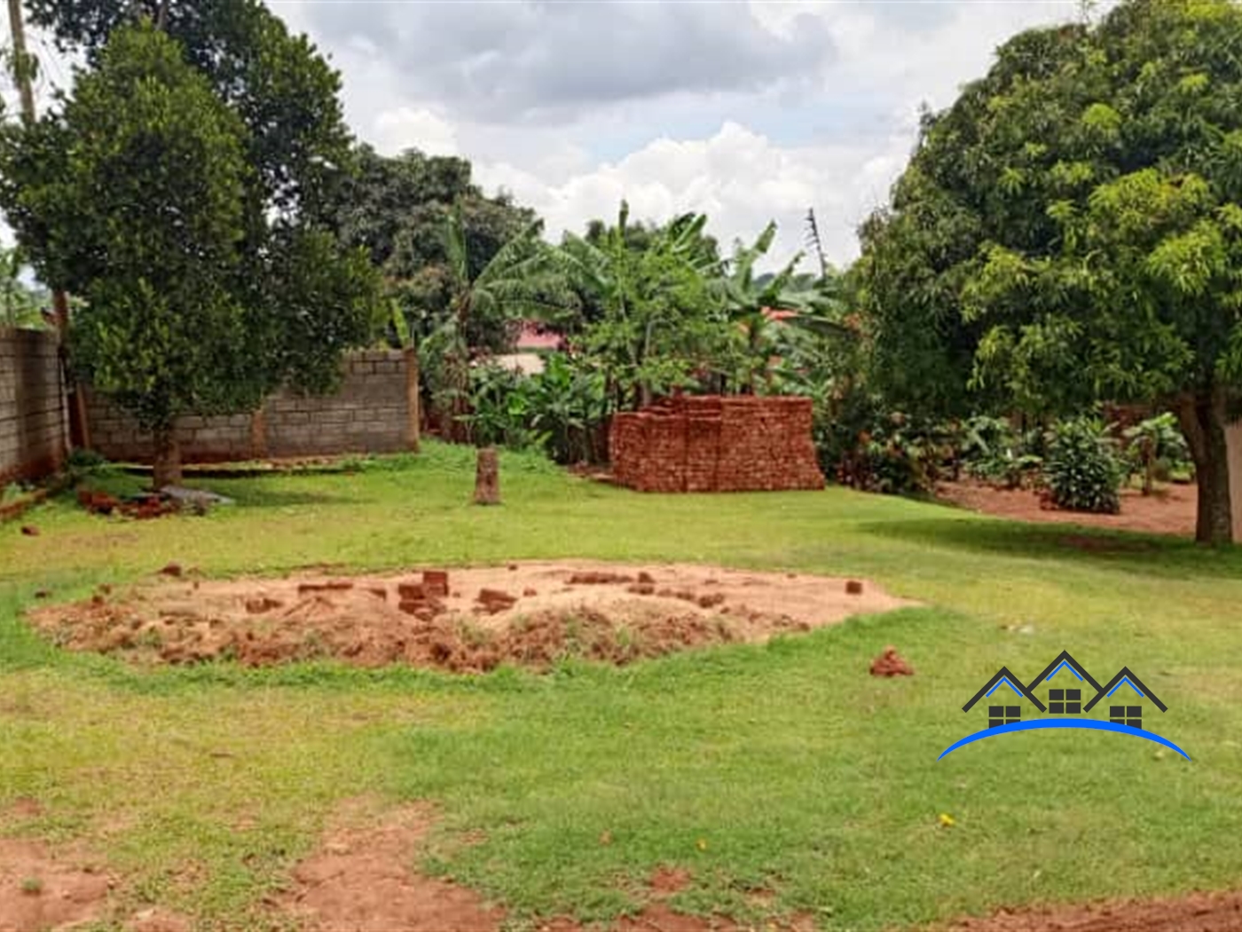 Bungalow for sale in Buloba Wakiso