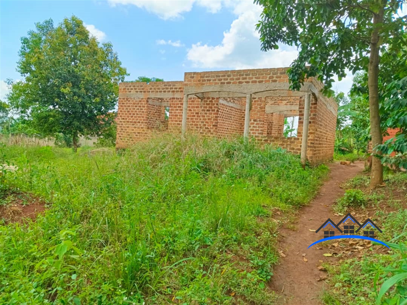 Shell House for sale in Nakisunga Mukono