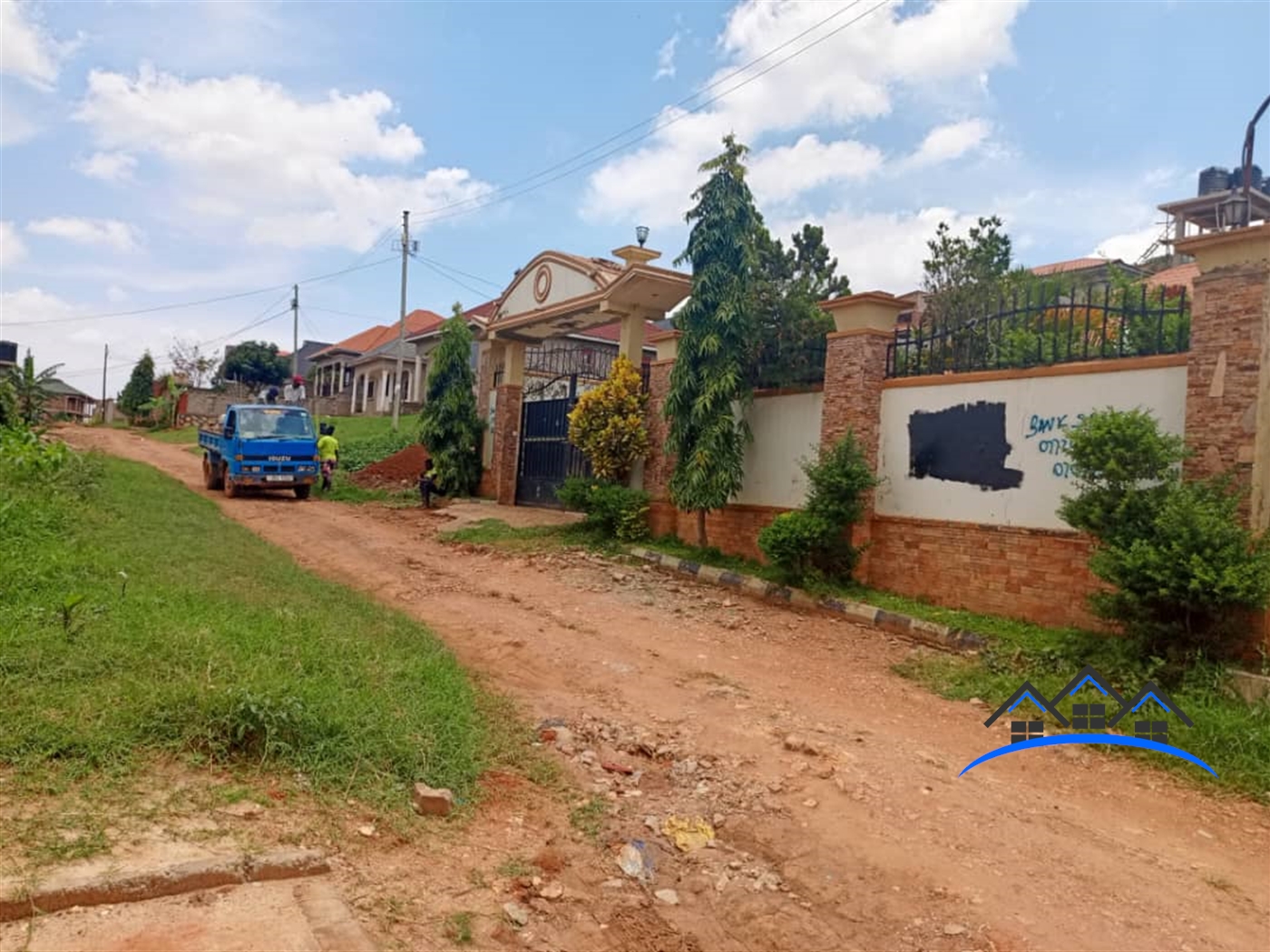 Bungalow for sale in Nansana Wakiso