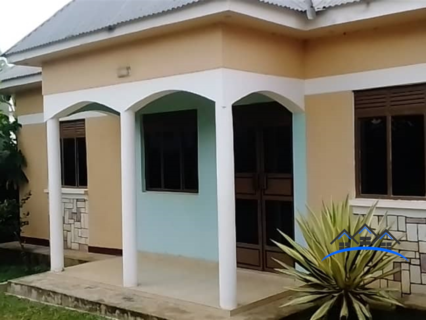 Shell House for sale in Ruti Mbarara