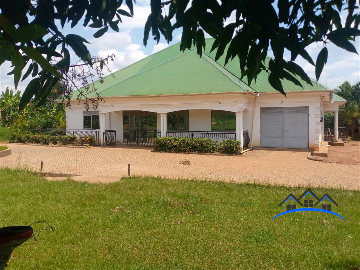 Bungalow for sale in Kabimbili Mukono