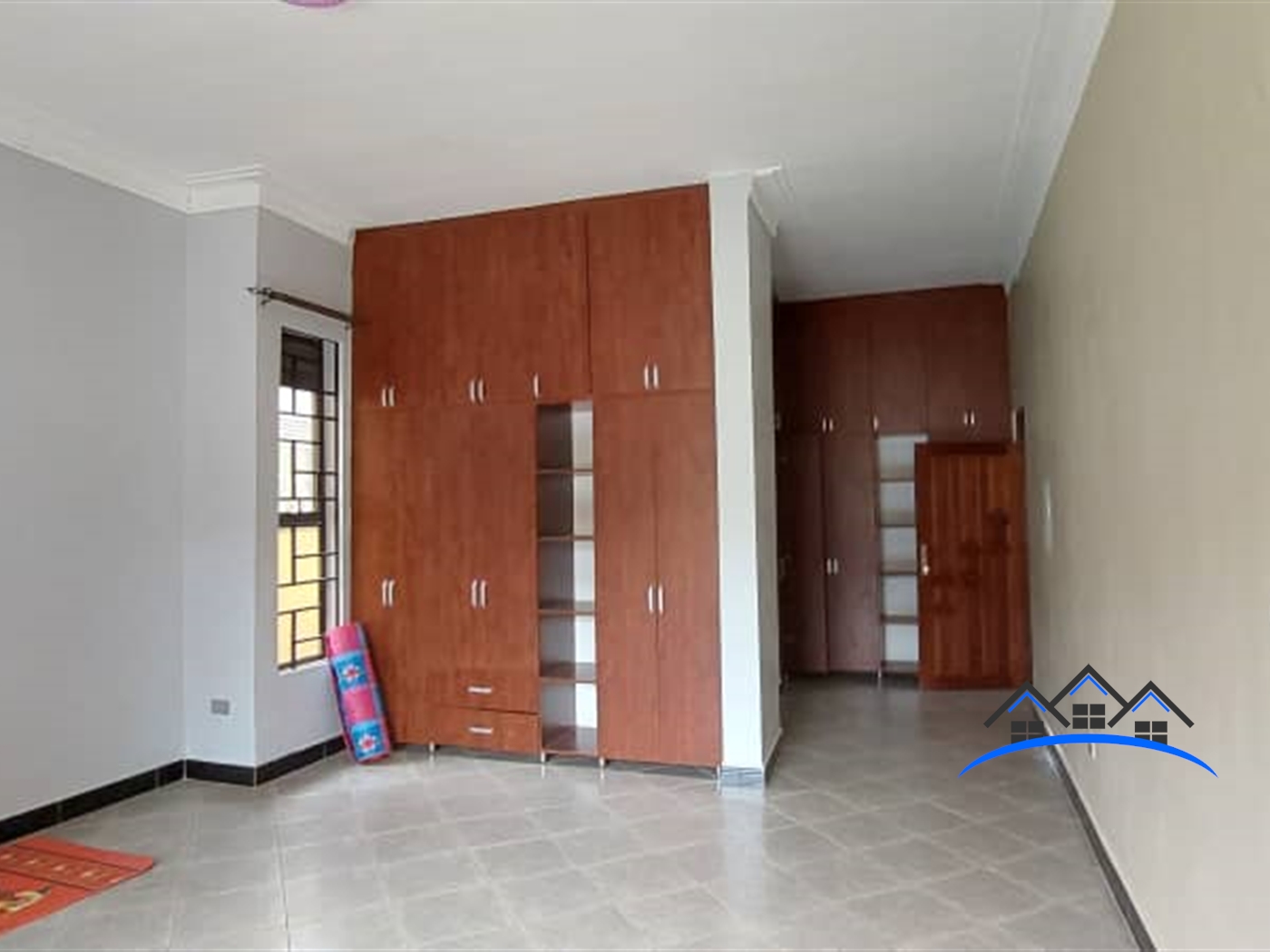 Bungalow for sale in Kira Wakiso