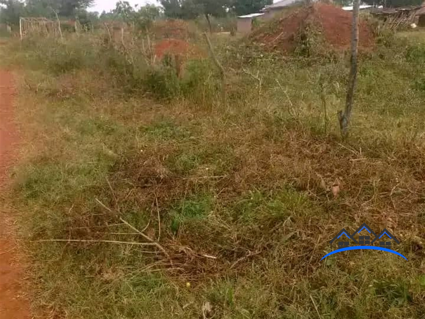 Farm for sale in Kamila Luweero