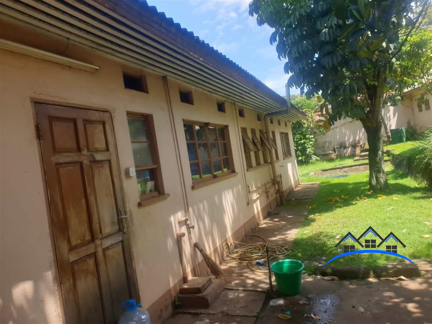 Commercial Land for sale in Bugoloobi Kampala