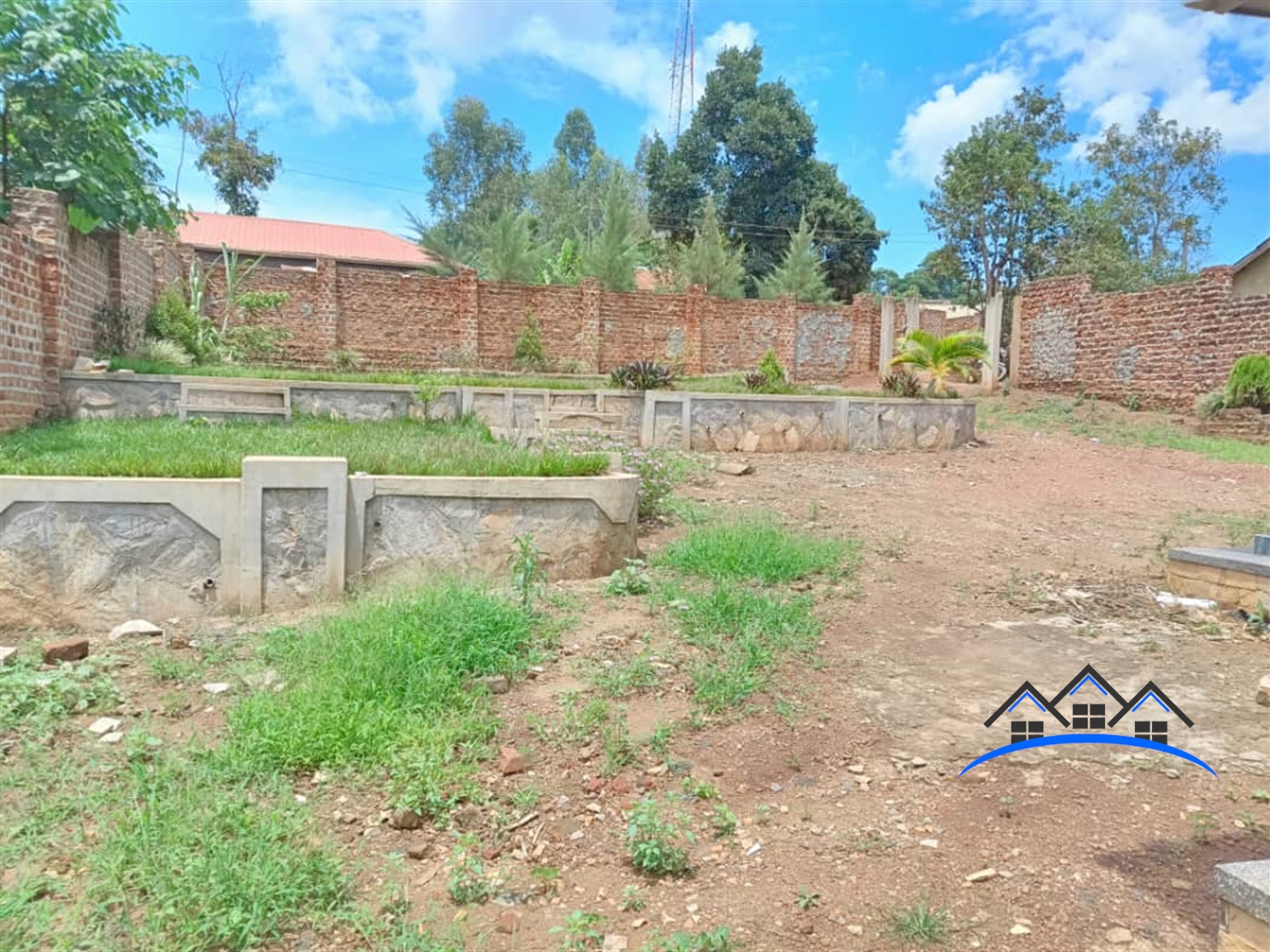 Bungalow for sale in Namubiru Mukono