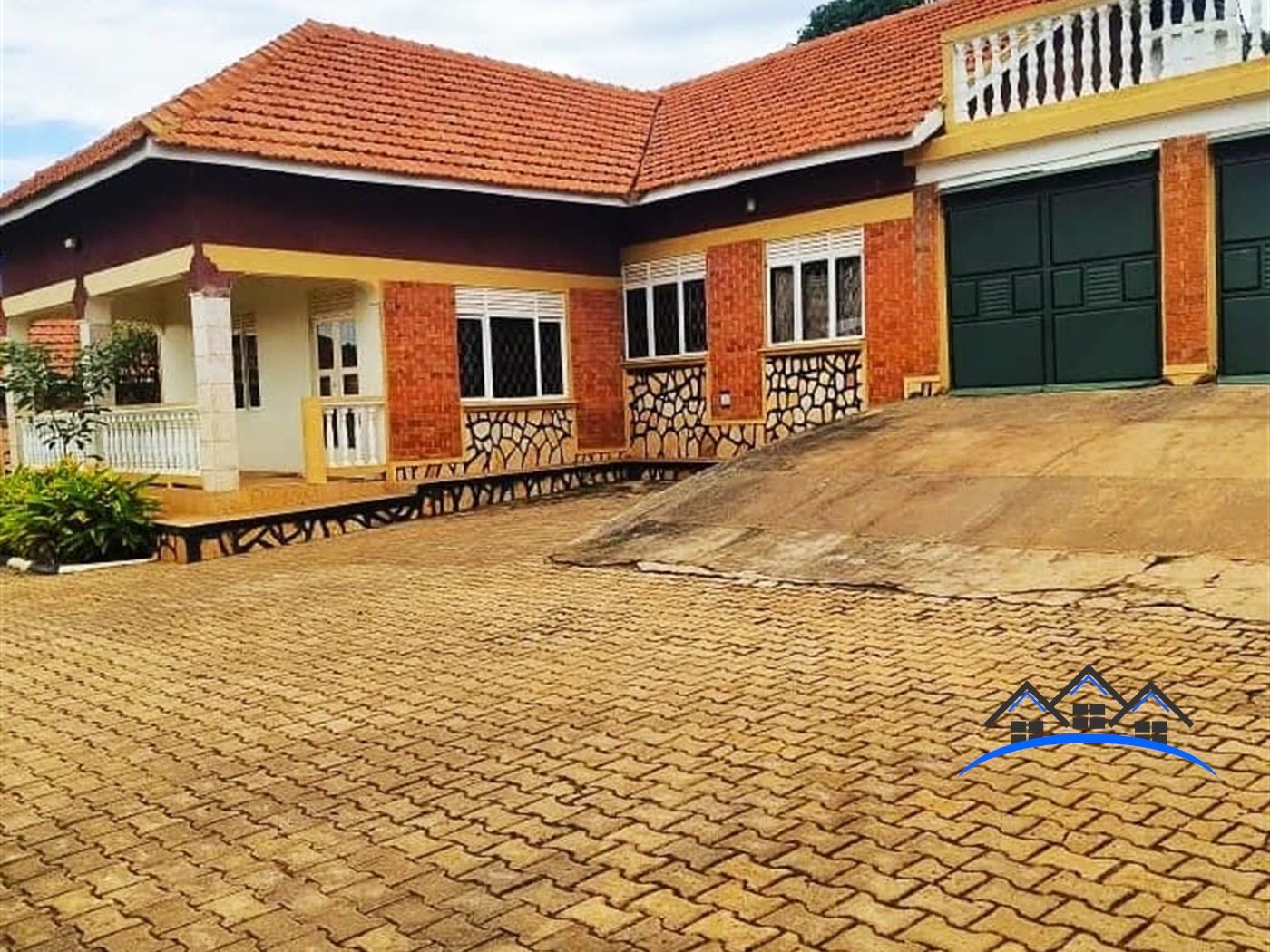 Bungalow for sale in Mbuya Kampala