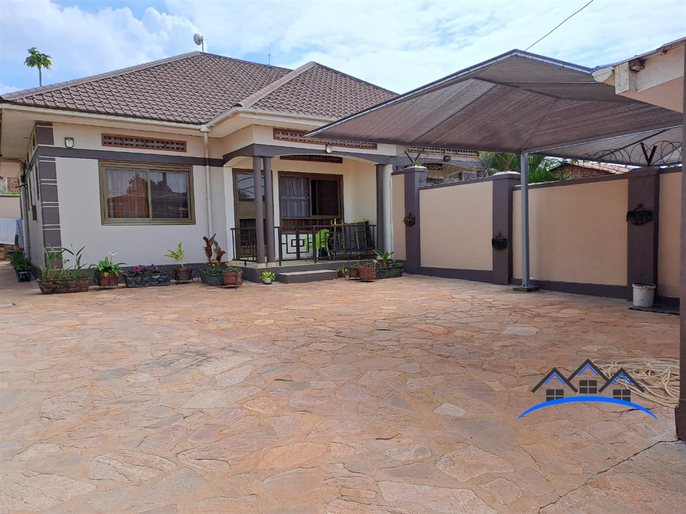 Bungalow for sale in Kiwafu Wakiso