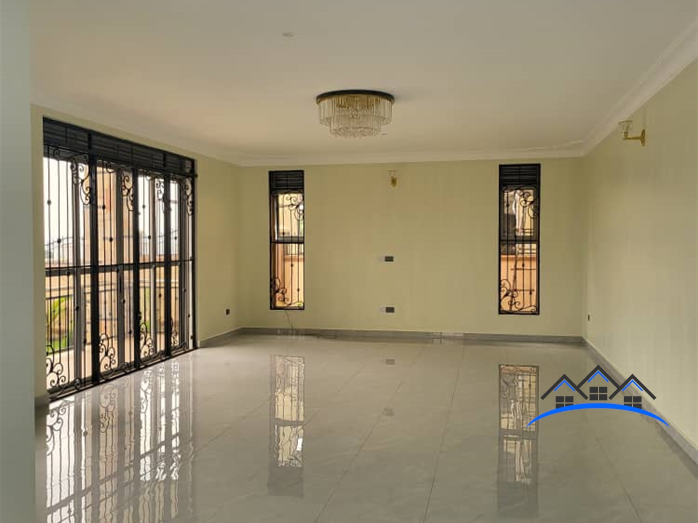 Storeyed house for sale in Kigo Wakiso