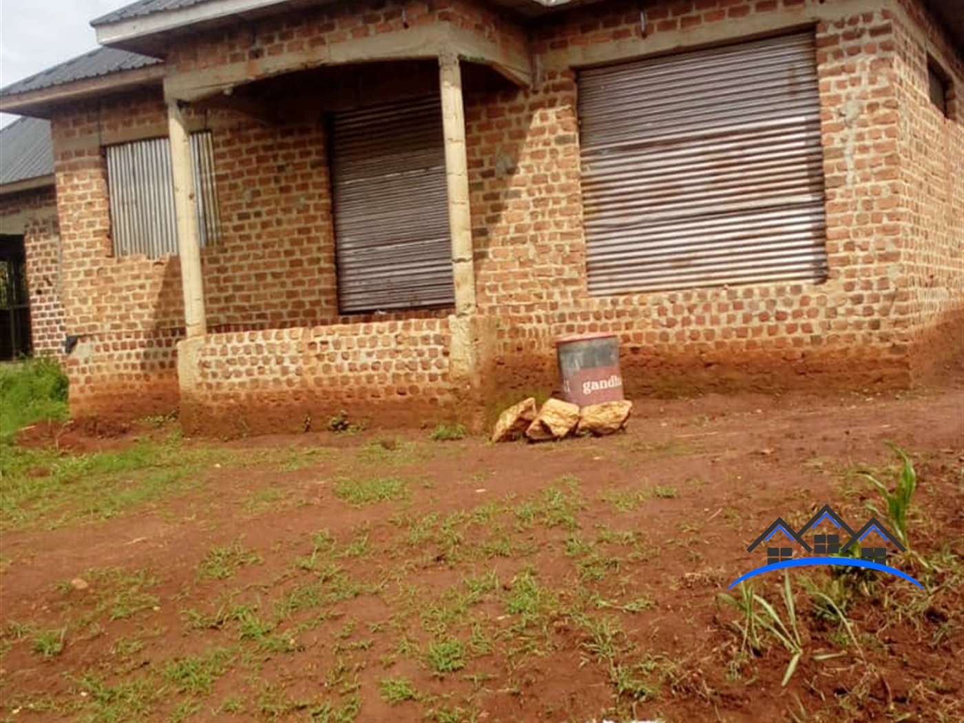 Shell House for sale in Kyengela Wakiso