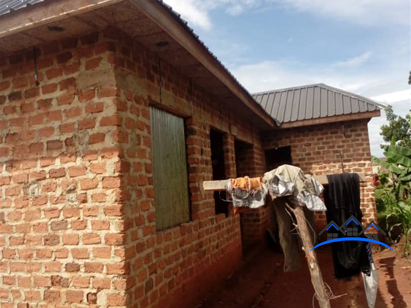 Shell House for sale in Kyengela Wakiso