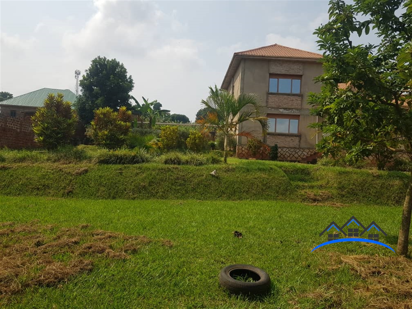 Storeyed house for sale in Kawanda Wakiso