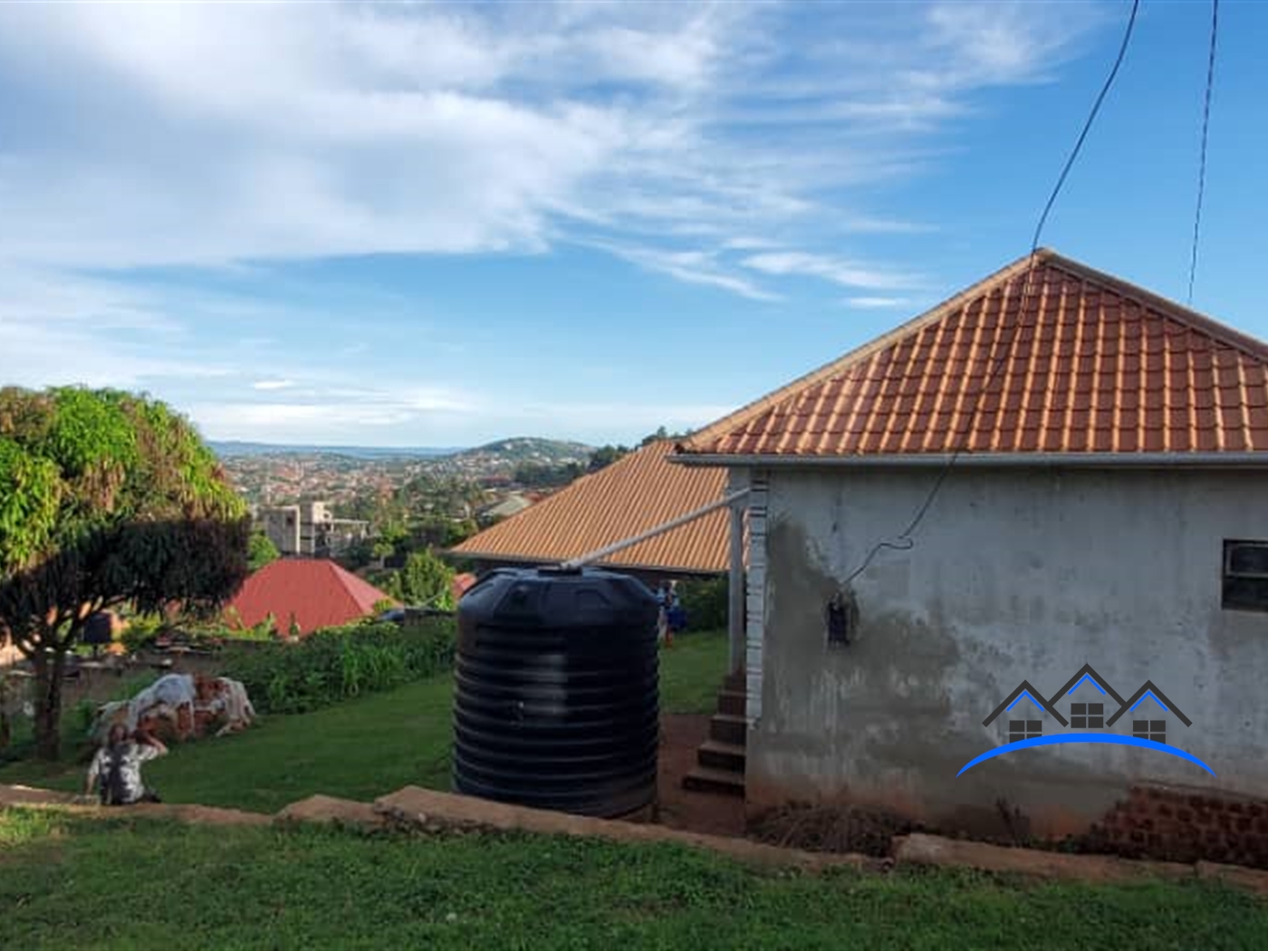 Bungalow for sale in Kitende Wakiso