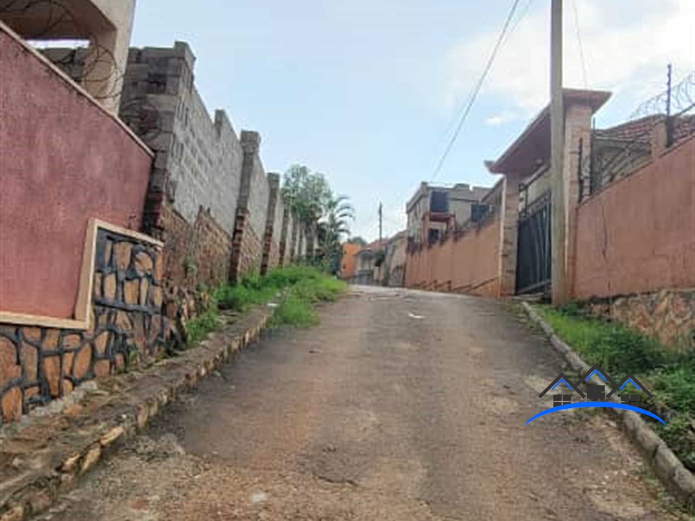 Storeyed house for sale in Najjera Wakiso