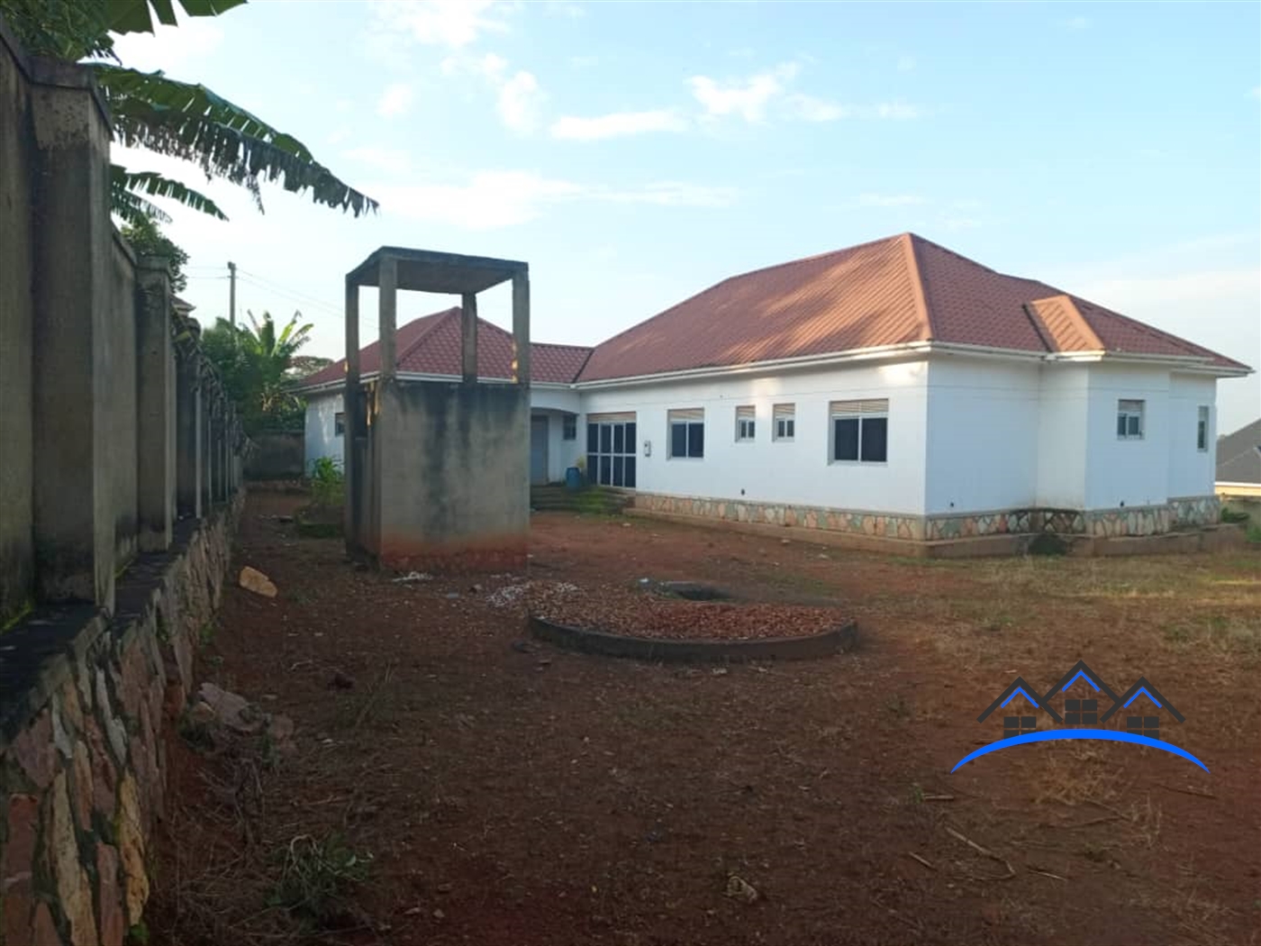 Bungalow for sale in Kkona Wakiso