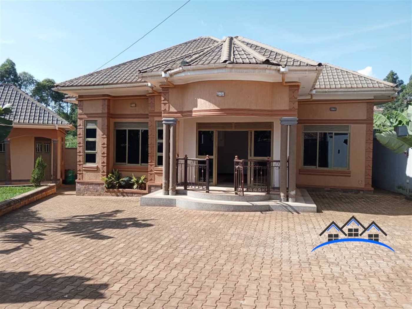 Bungalow for sale in Kitende Wakiso