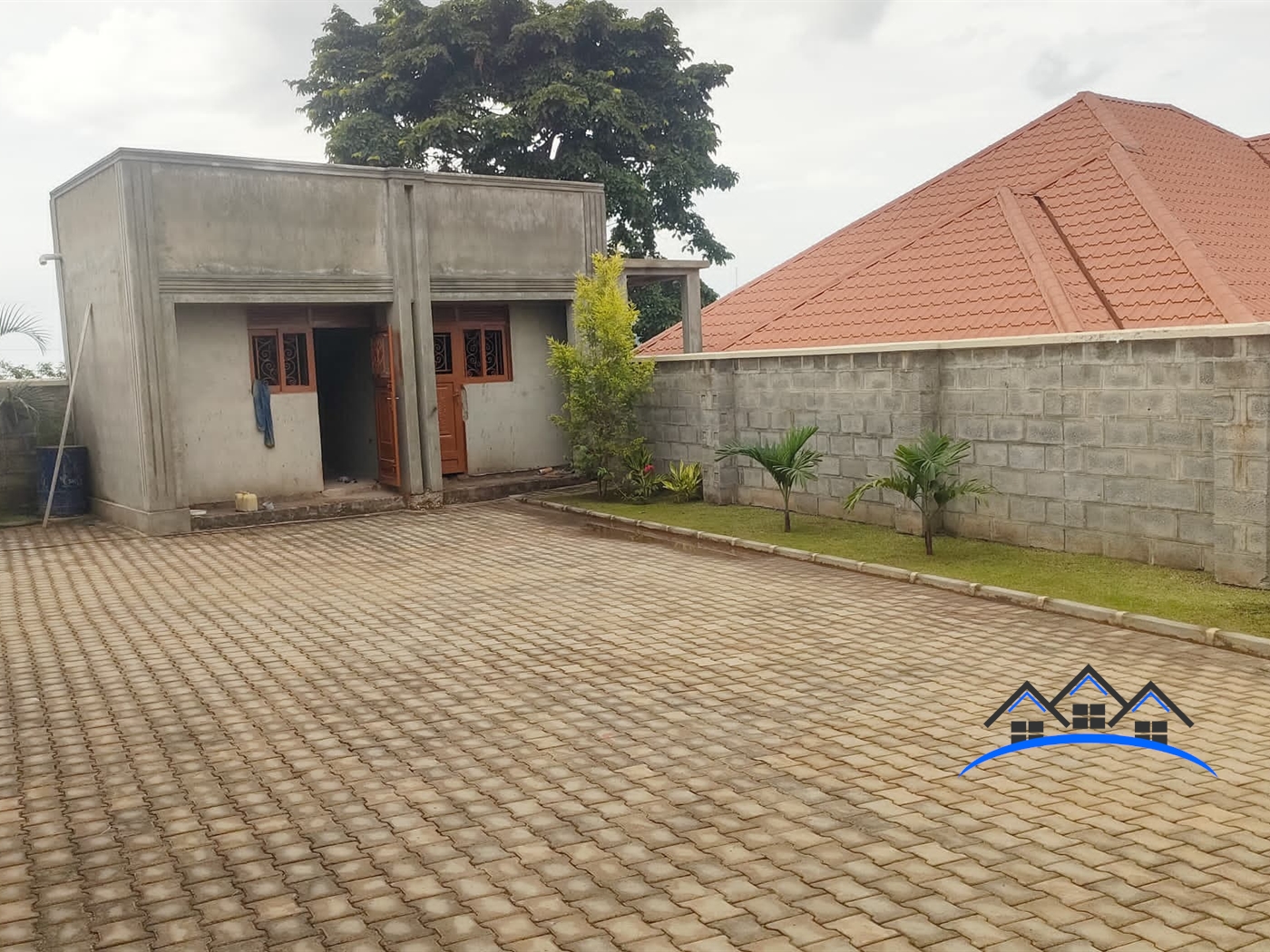 Bungalow for sale in Naluvule Wakiso