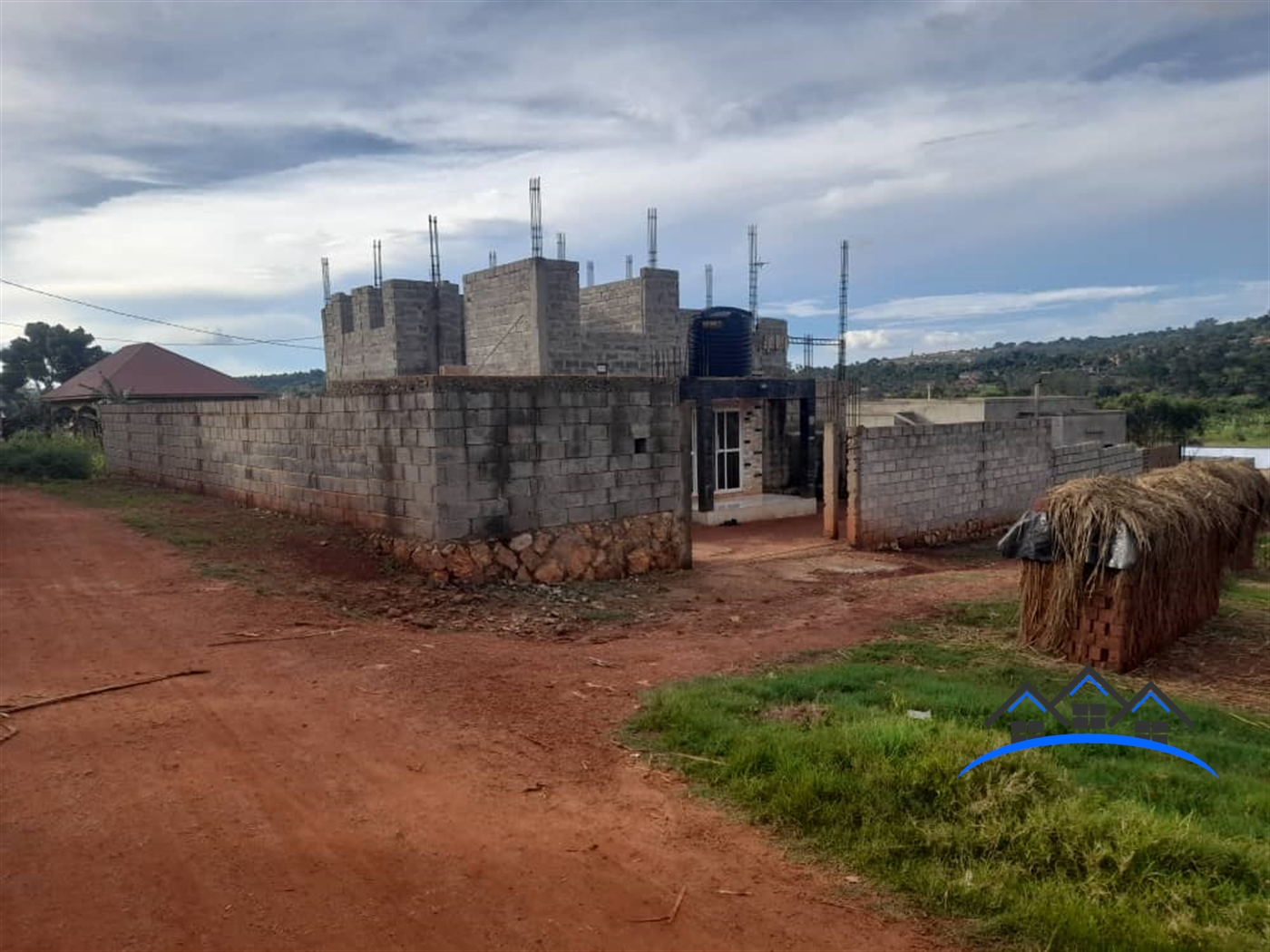 Storeyed house for sale in Nsaggu Wakiso