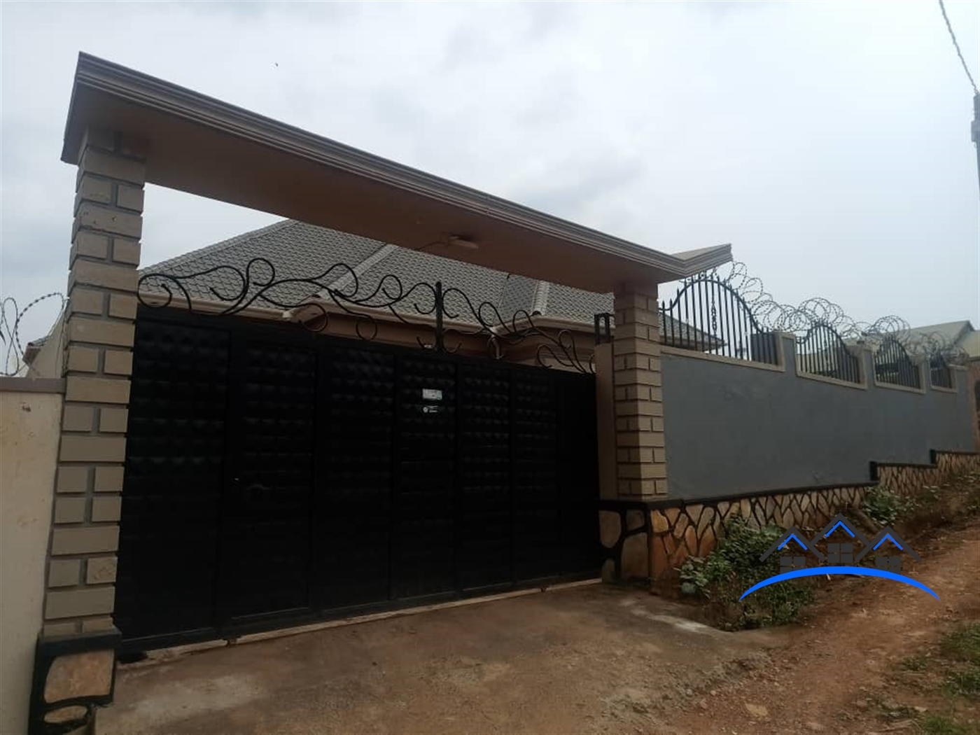 Bungalow for sale in Bwebajja Wakiso