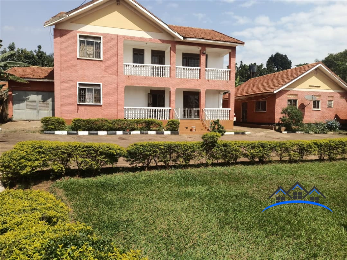 Storeyed house for sale in Ntinda Kampala