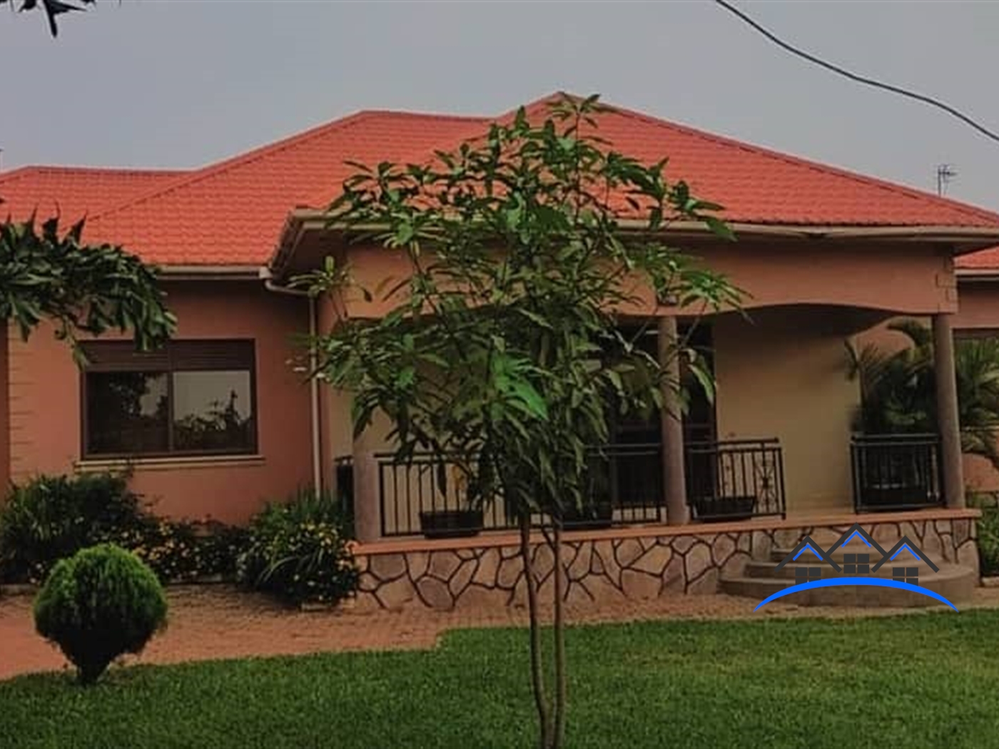 Bungalow for sale in Bwebajja Wakiso