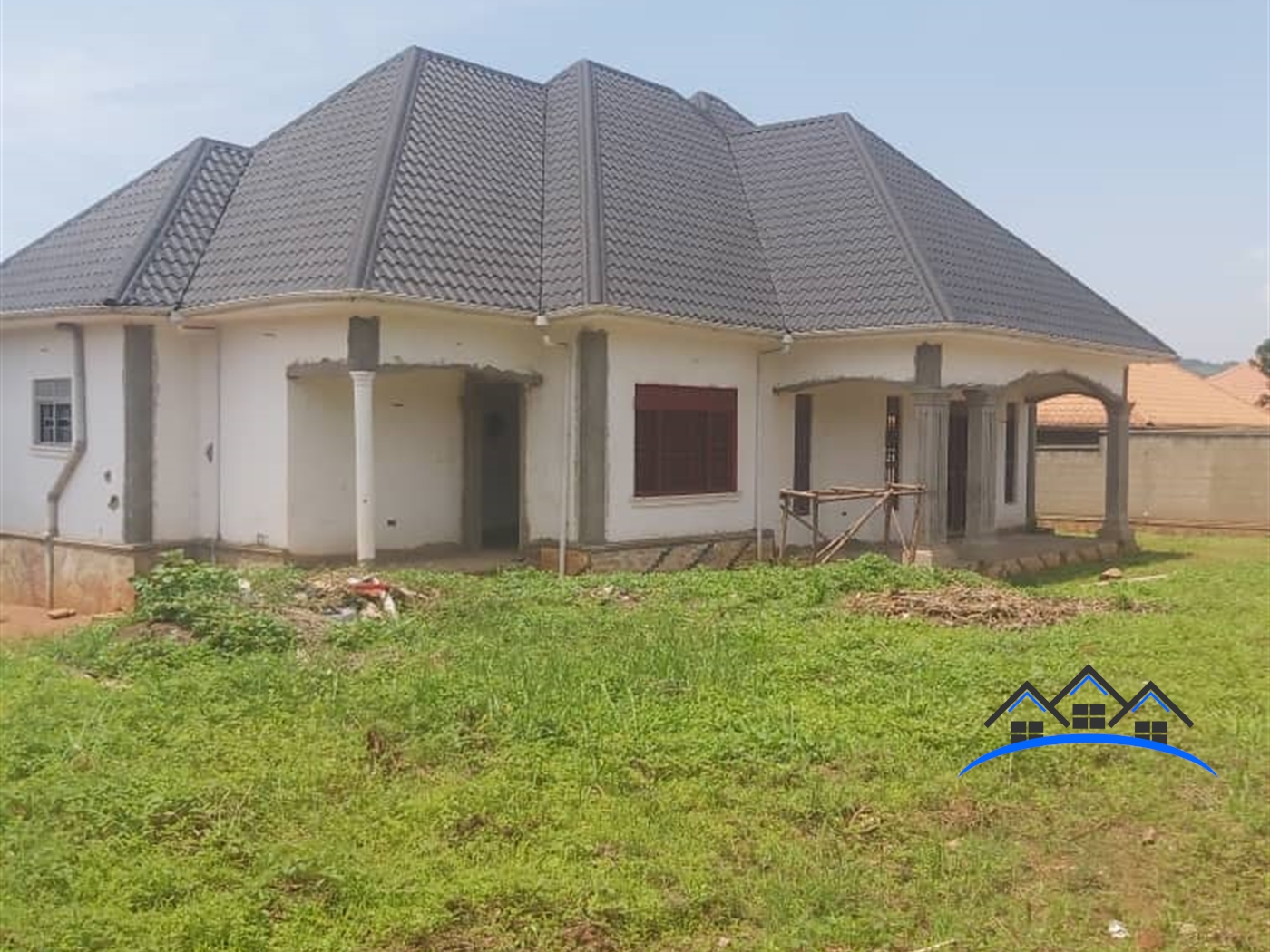 Bungalow for sale in Kitende Wakiso