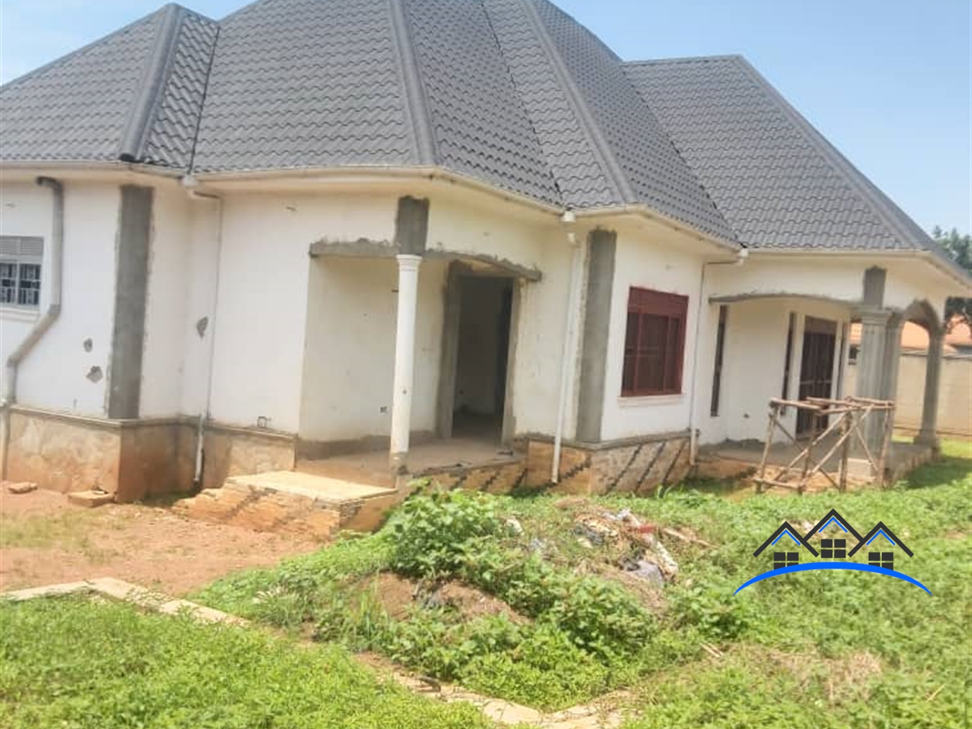 Bungalow for sale in Kitende Wakiso