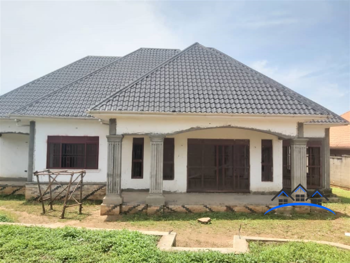 Bungalow for sale in Kitende Wakiso