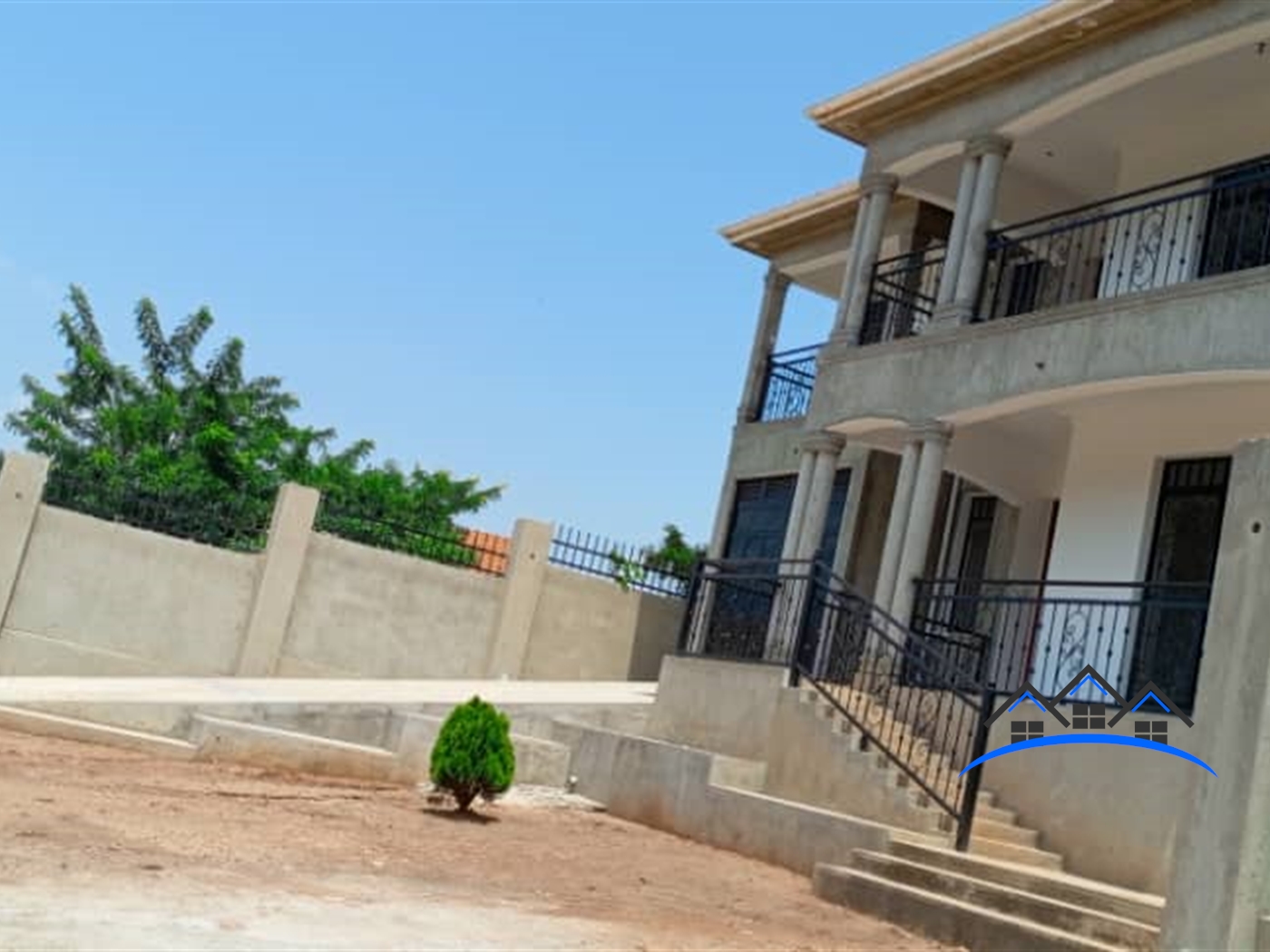 Storeyed house for sale in Sonde Wakiso