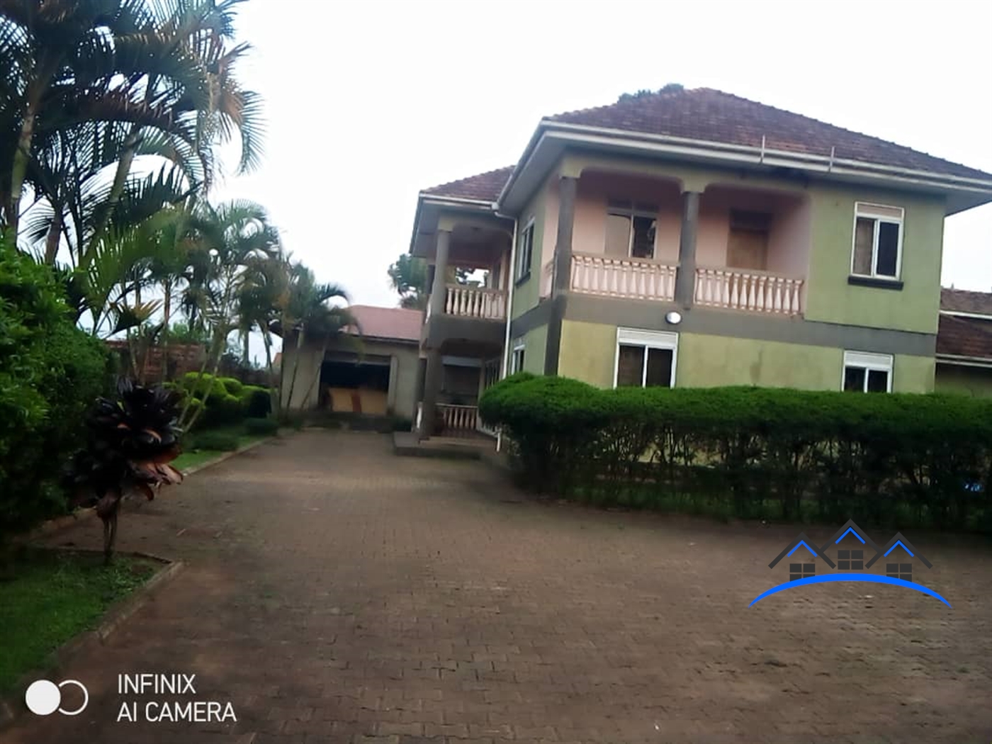 Storeyed house for sale in Bunamwaaya Wakiso