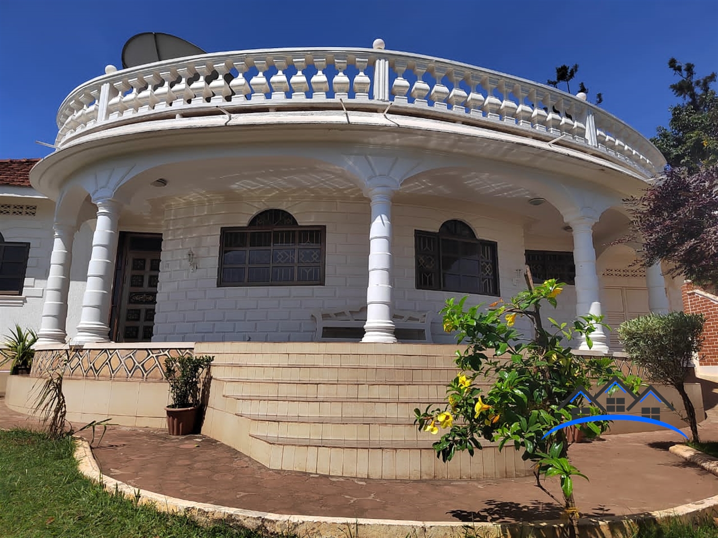 Bungalow for sale in Makindye Kampala