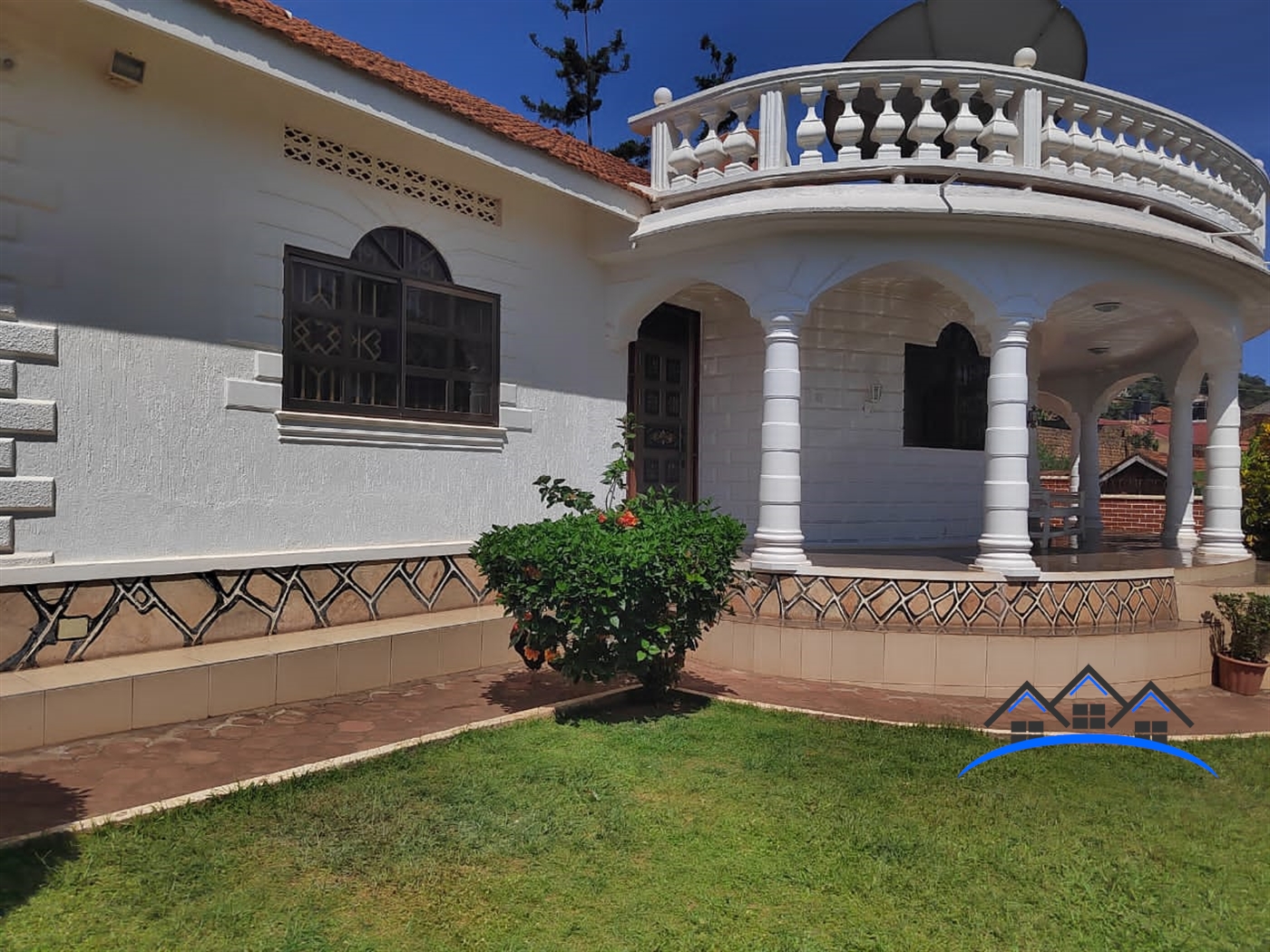 Bungalow for sale in Makindye Kampala