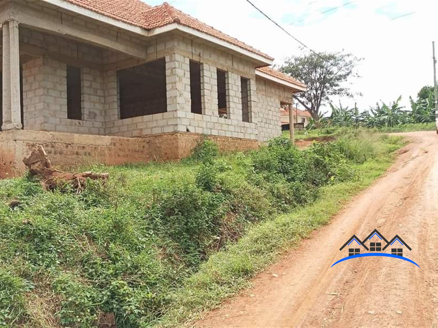 Shell House for sale in Mbalwa Wakiso