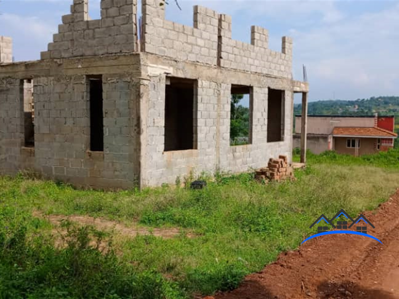 Shell House for sale in Kijabijo Wakiso