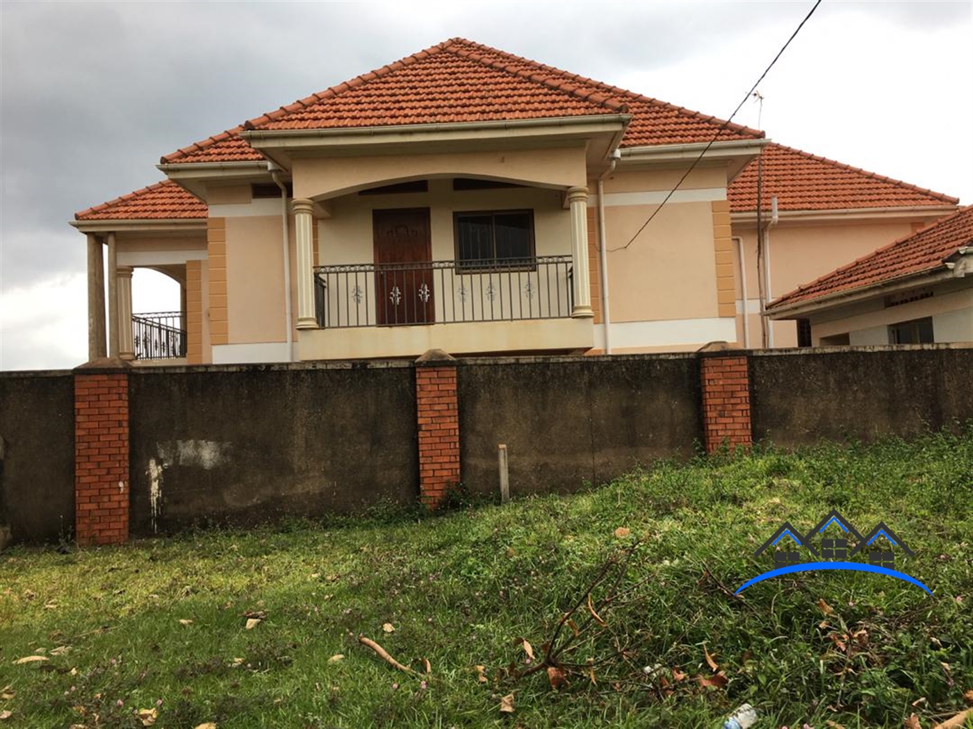 Storeyed house for sale in Seguku Wakiso