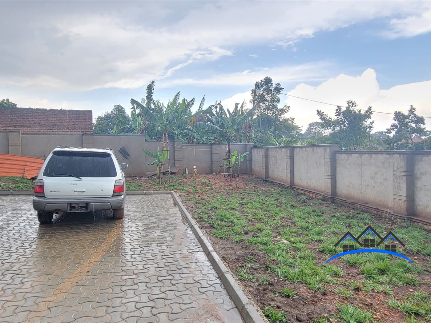 Bungalow for sale in Kira Wakiso