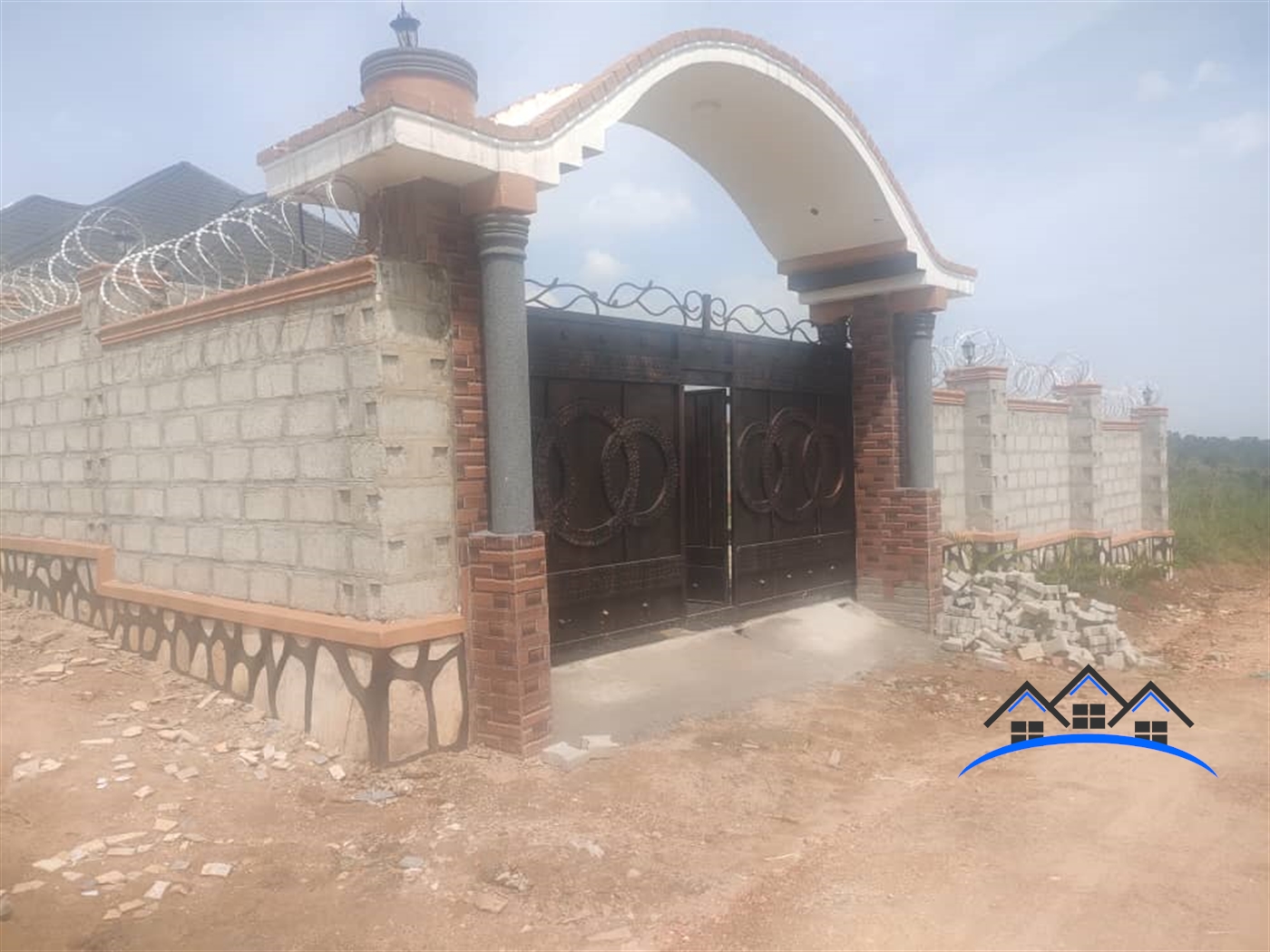 Bungalow for sale in Kakiri Wakiso