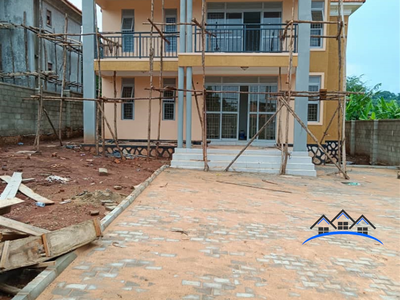 Storeyed house for sale in Kitende Wakiso