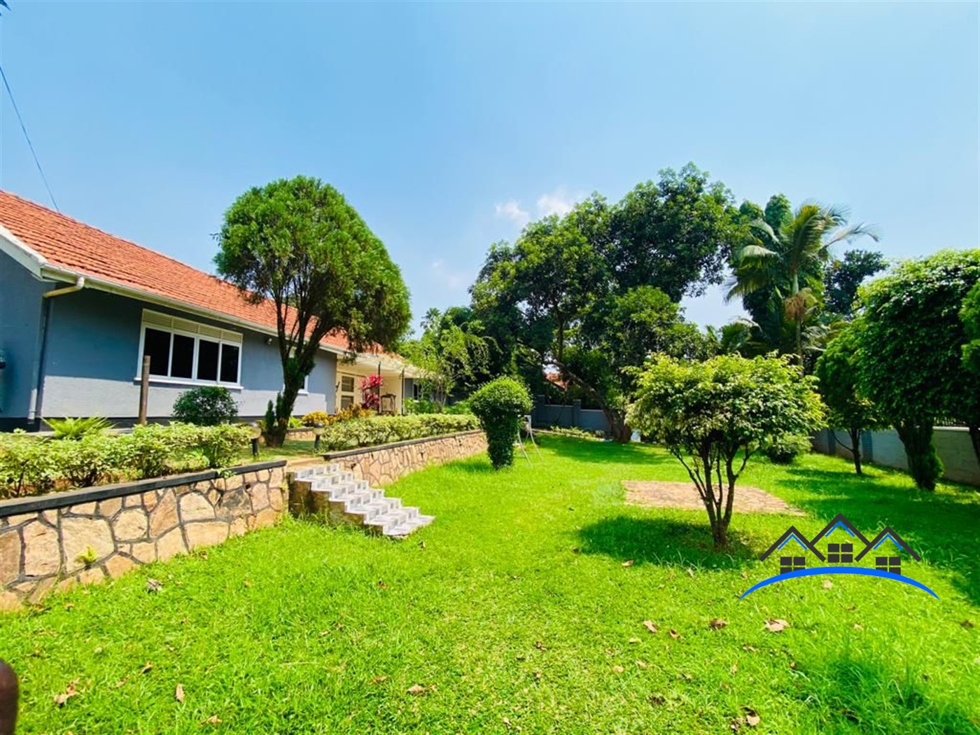 Bungalow for sale in Muyenga Kampala