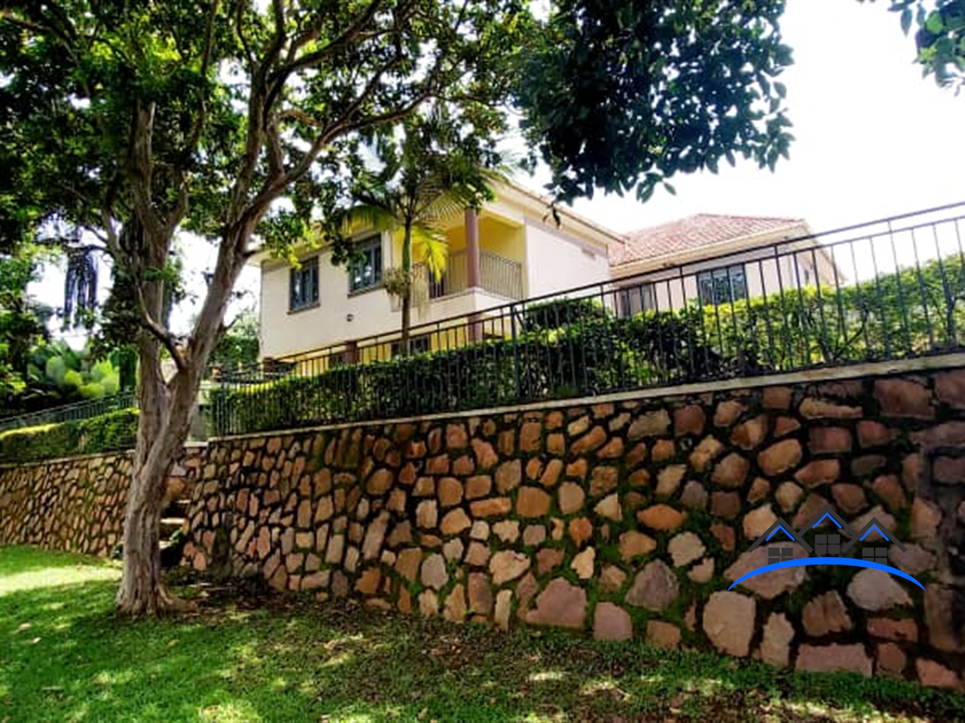 Storeyed house for sale in Naalya Wakiso