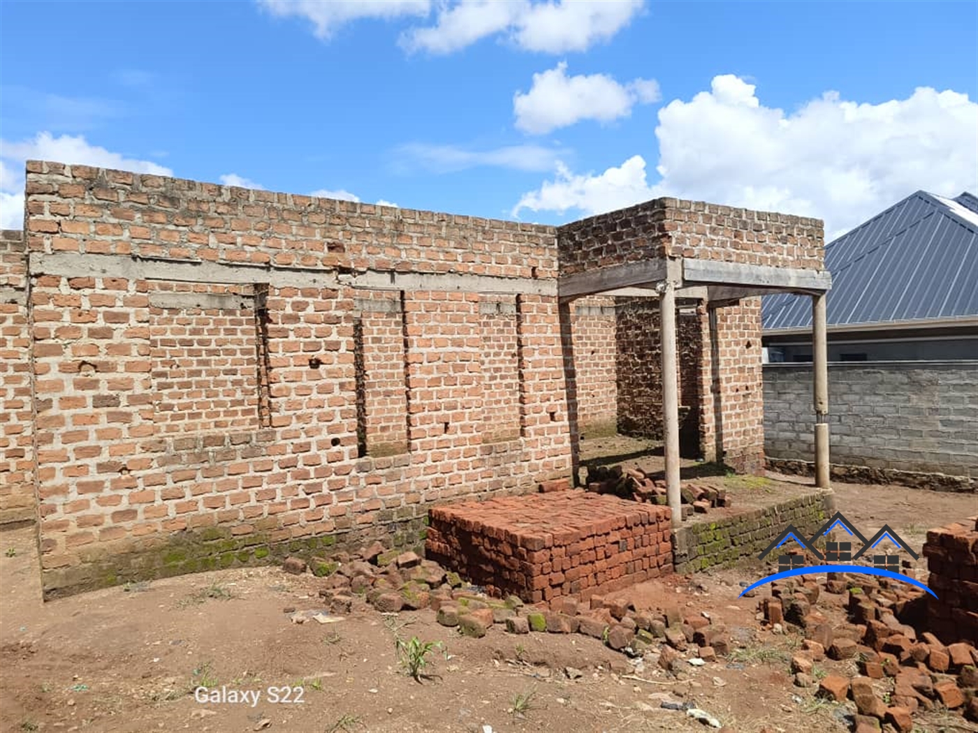 Shell House for sale in Bulenga Wakiso