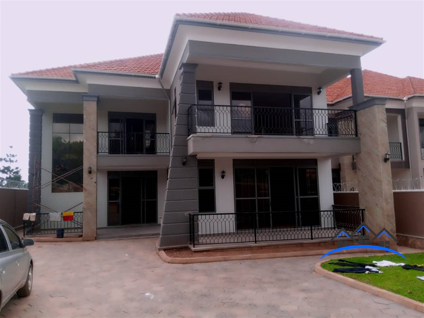 Storeyed house for sale in Kira Wakiso