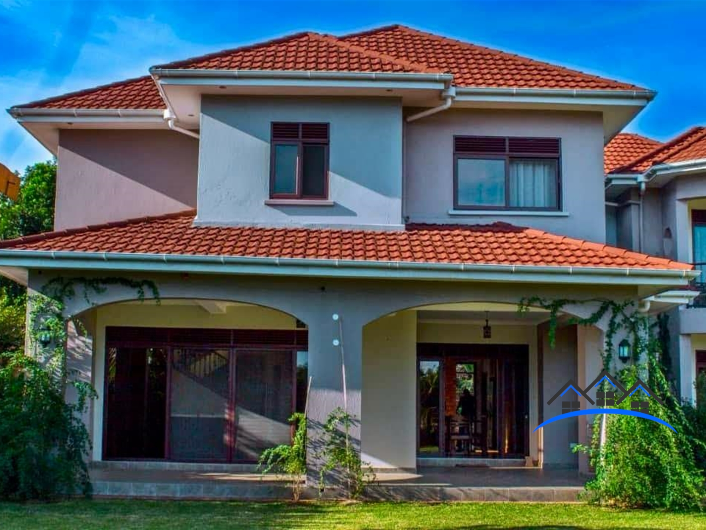 Mansion for sale in Munyonyo Kampala