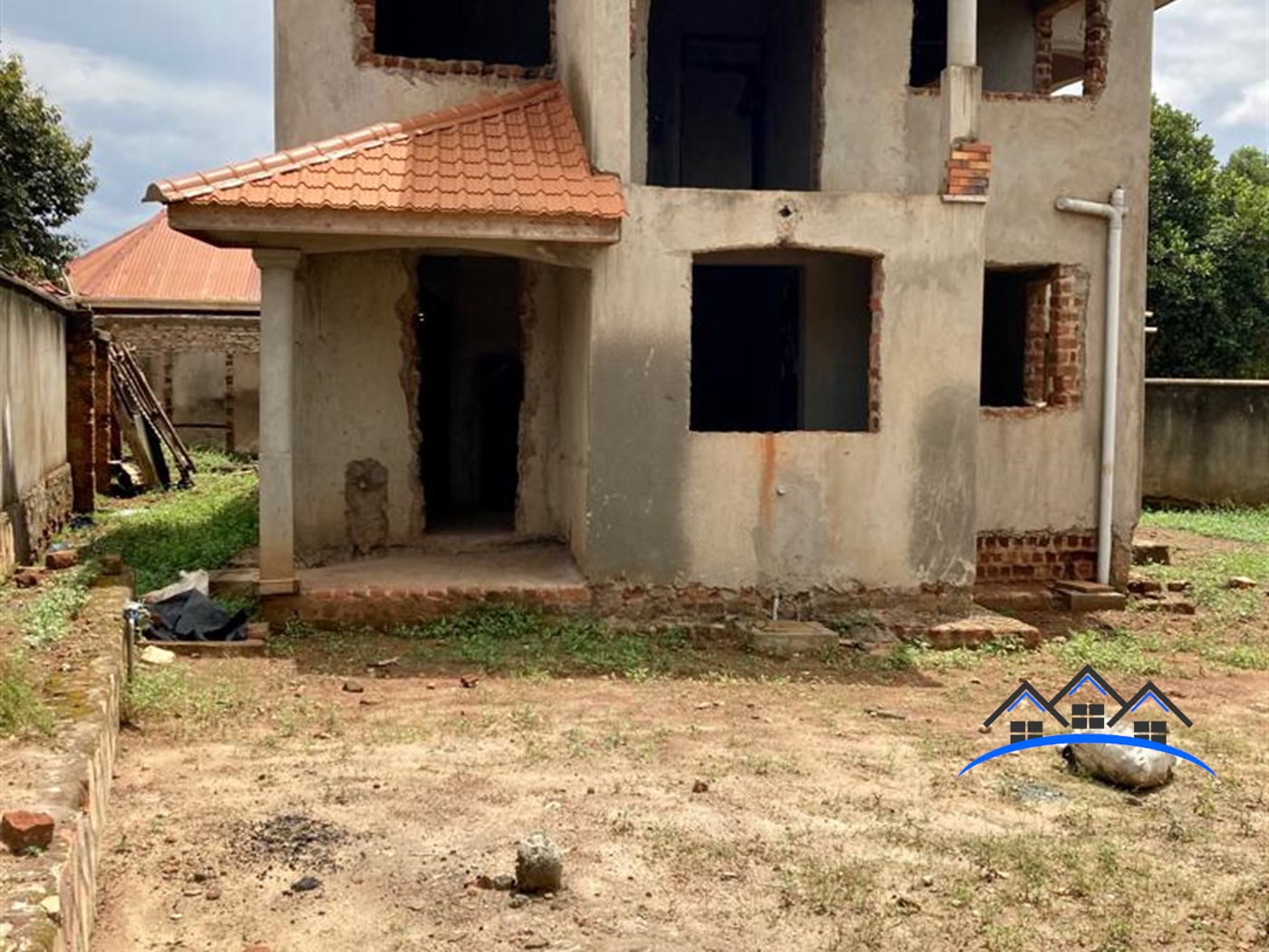 Shell House for sale in Seguku Wakiso