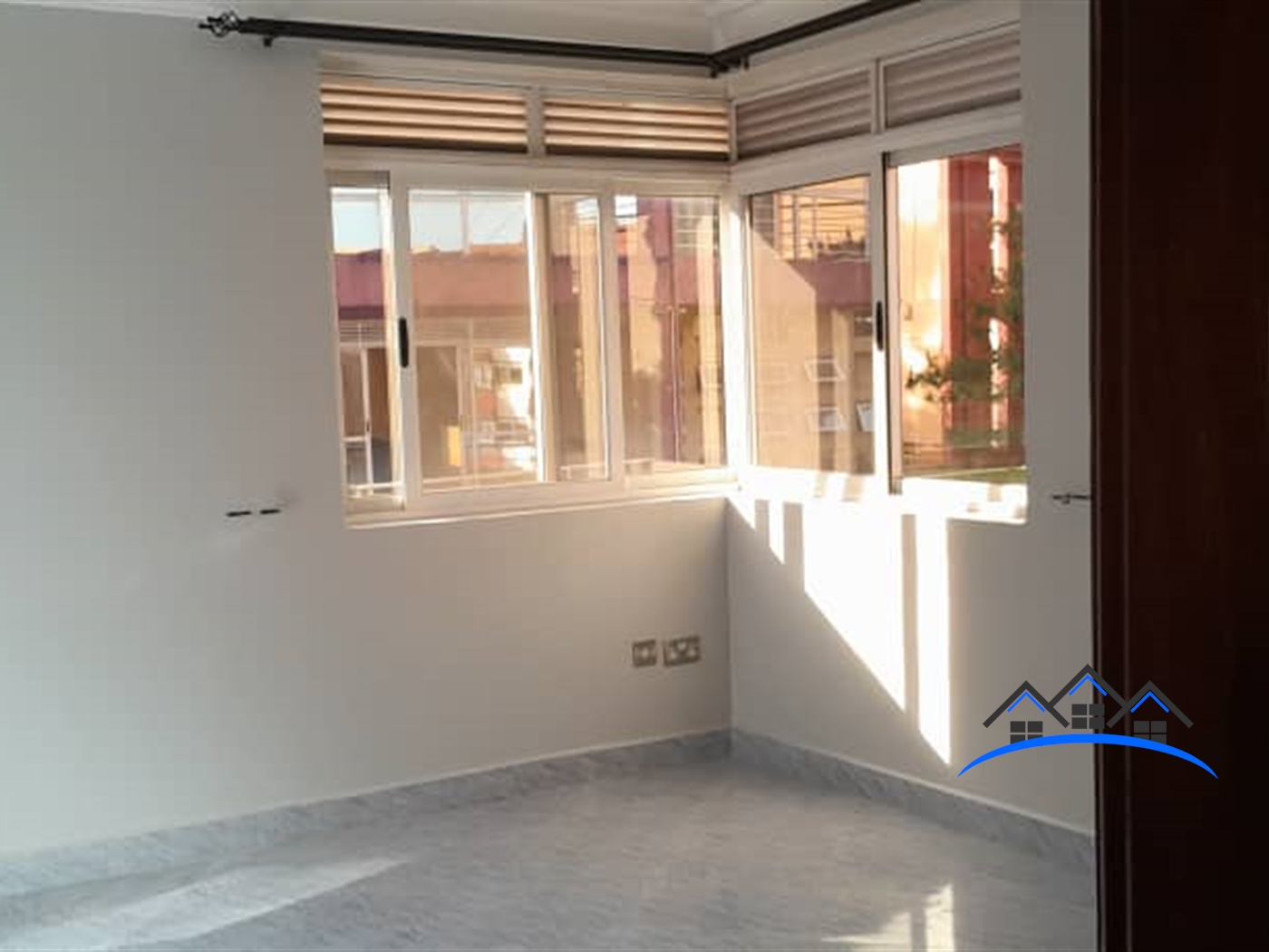 Town House for sale in Mbuya Kampala