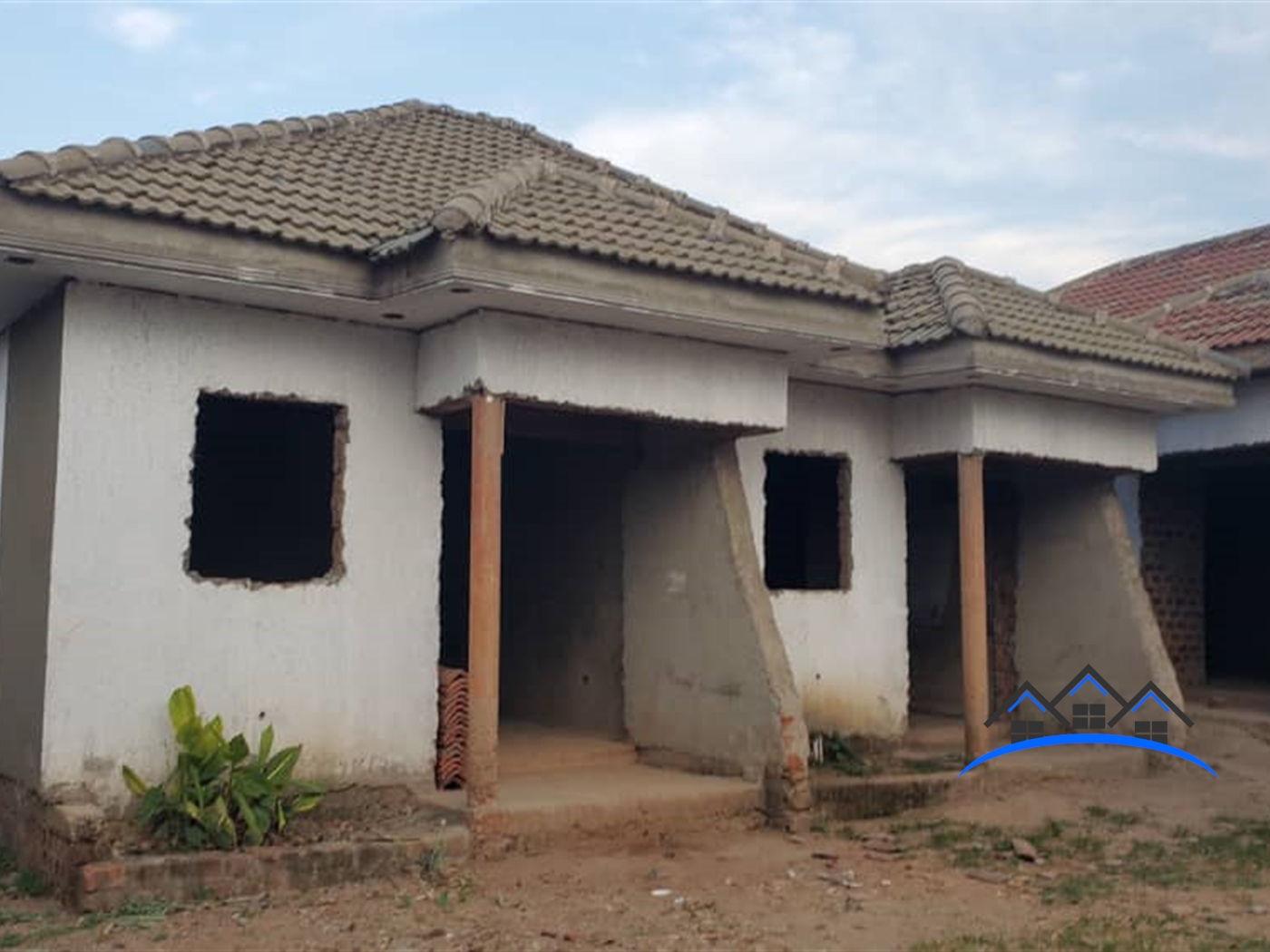 Shell House for sale in Kisaasi Wakiso